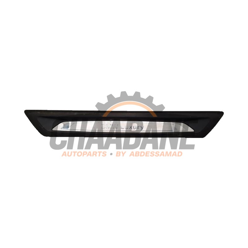 Bande decorative 51477263315 BMW 2 serie Active Tourer (F45) 218i 1.5 TwinPower Turbo 12V 2013 / 2021