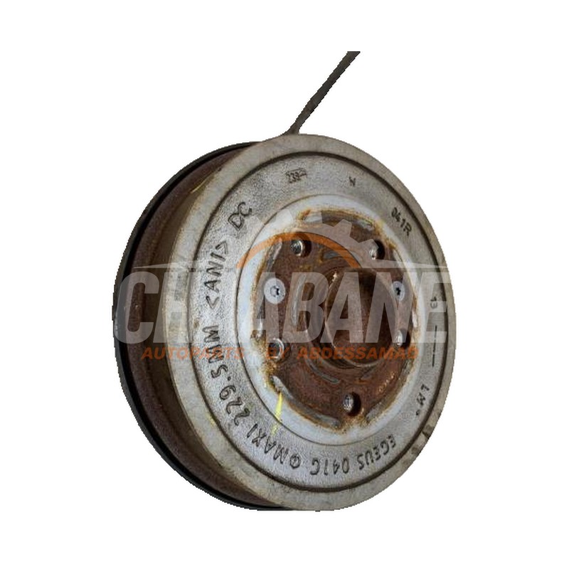 Moyeu de roue arriere 440106807R Mercedes Citan (420.6) 1.5 110 CDI
