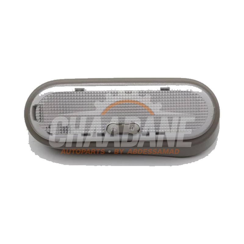 Eclairage interieur arriere 8200439508 Mercedes Citan (415.6) 1.5 108 CDI