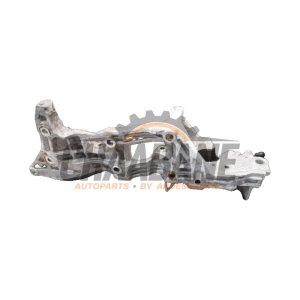 Support pompe clim 05L903141B Volkswagen Caddy Cargo V (SBA/SBH) 2.0 TDI BlueMotionTechnology 2020