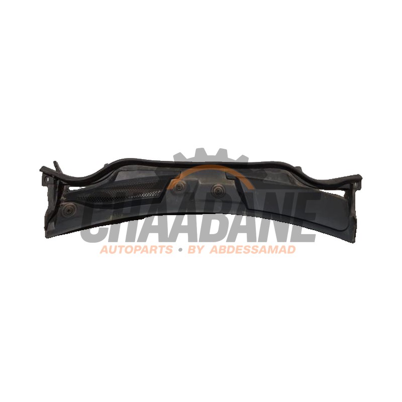 Paravent A1768300013 Mercedes CLA (117.3) 1.6 CLA-200 16V