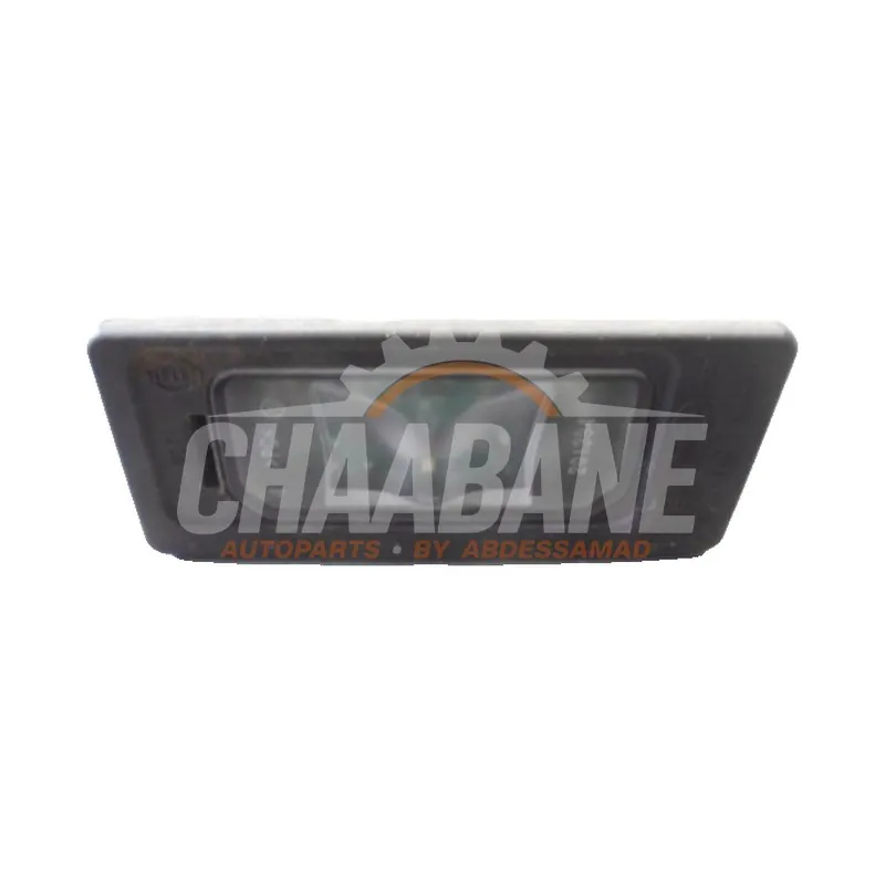 Eclairage immatriculation T2H24328 Jaguar F-Pace