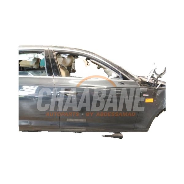 Porte avant droite 8W0831052 Audi A4 2024