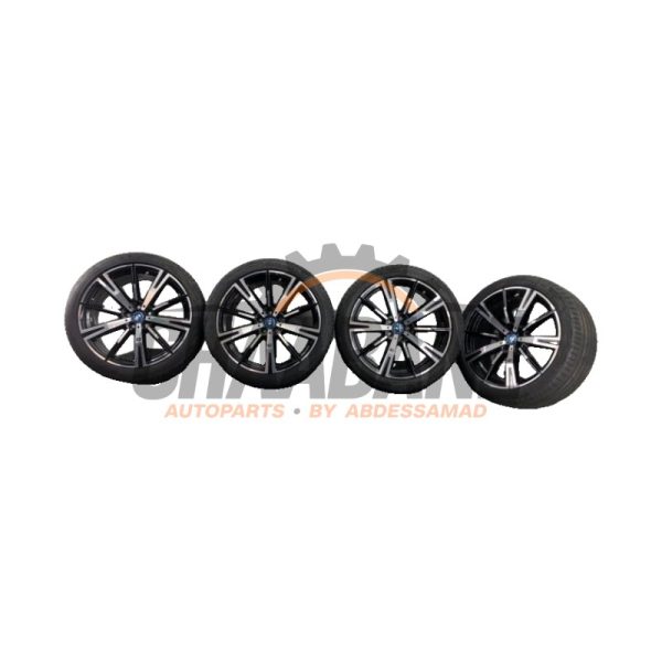 Jeu de jantes sport + pneus 5A324E7 BMW 5 serie (G60) 530e 2.0 TwinPower Turbo 16V 2023