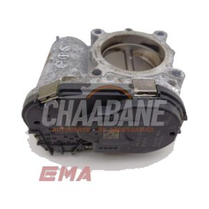 Boitier accelerateur A2701410025 Mercedes A (W176) 2.0 A-250 Turbo 16V