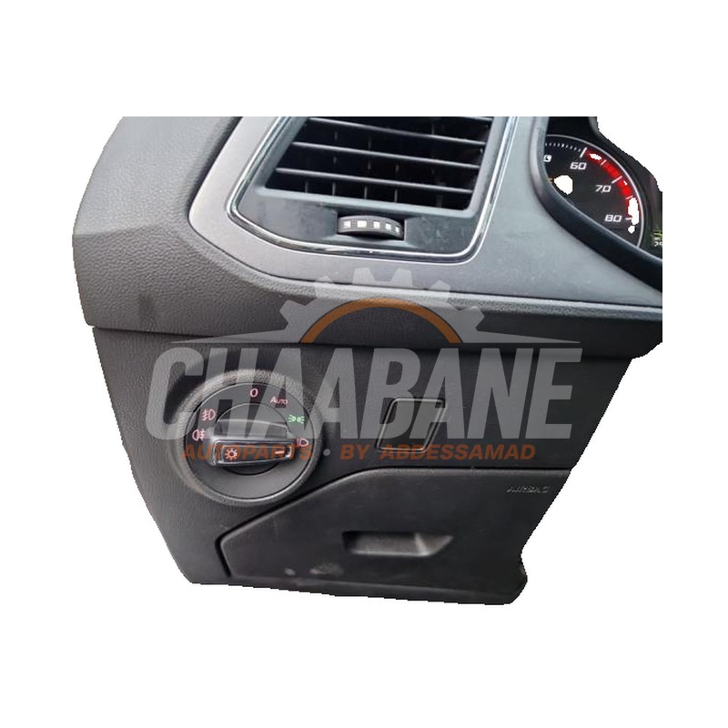 Commodo phare 5G0941431AF Seat Leon ST (5FF) 1.4 TSI ACT 16V 2012 / 2020