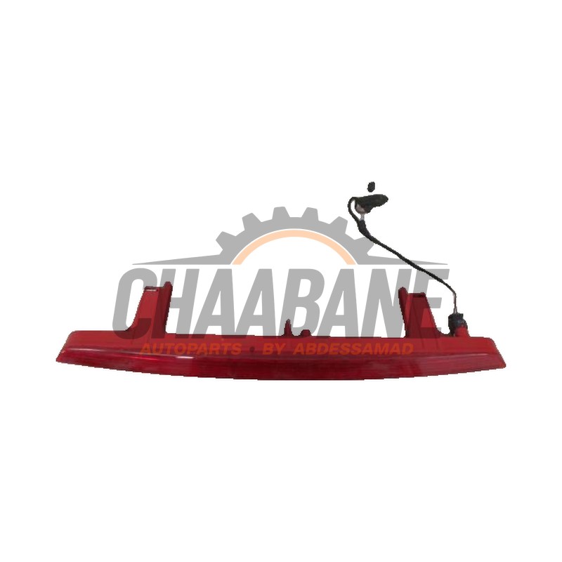 Feu arriere stop central 4M0945097 Audi A4 2015
