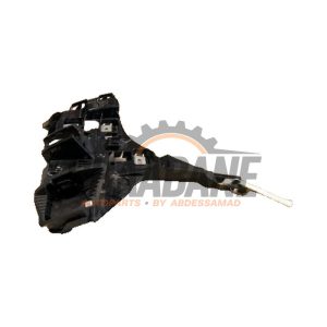 Support pare-chocs arriere gauche A2068856405 Mercedes C Estate (S206) C-200 1.5 EQ Boost
