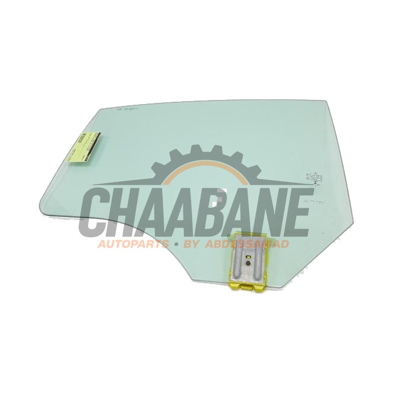 Vitre arriere droite A1187350200 Mercedes CLA (118.3) 1.3 CLA-180 Turbo 16V