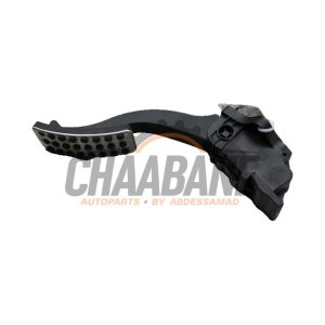 Capteur de position pedale daccelerateur A2463001604 Mercedes GLA (156.9) 1.6 180 16V