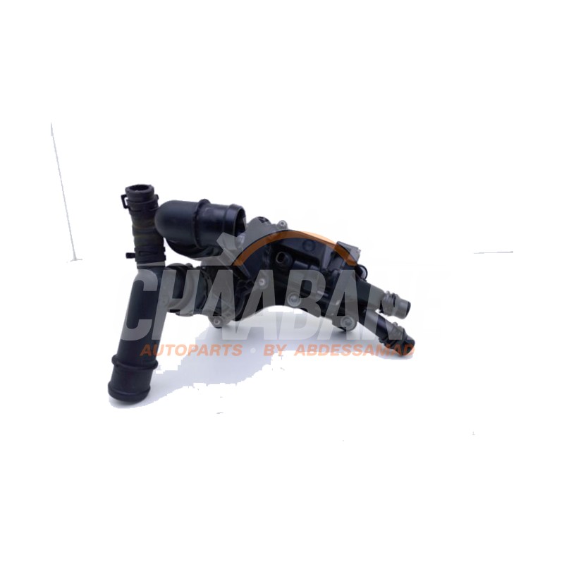 Boitier thermostat 05L121111Q Audi S8 (D4) 4.0 Plus V8 TFSI 32V 2012 / 2018