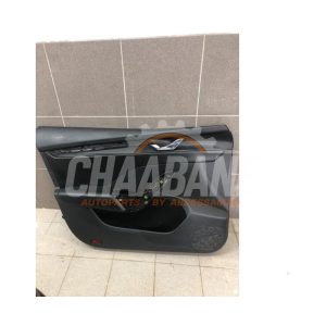 Revetement portiere haut 4portes avant gauche 5E4867013C Skoda Octavia 2019