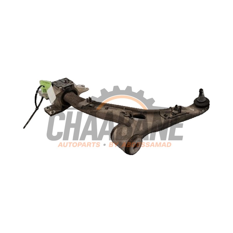 Bras de suspension avant gauche A1563300100 Mercedes GLA (156.9) 1.6 180 16V