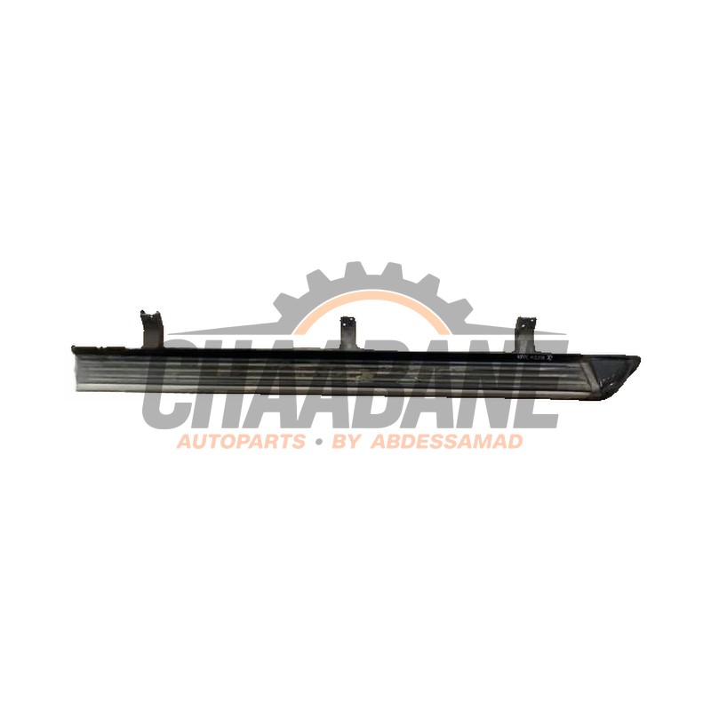 Seuil droit A4708501500 Mercedes X (470) 250d 16V 4-Matic