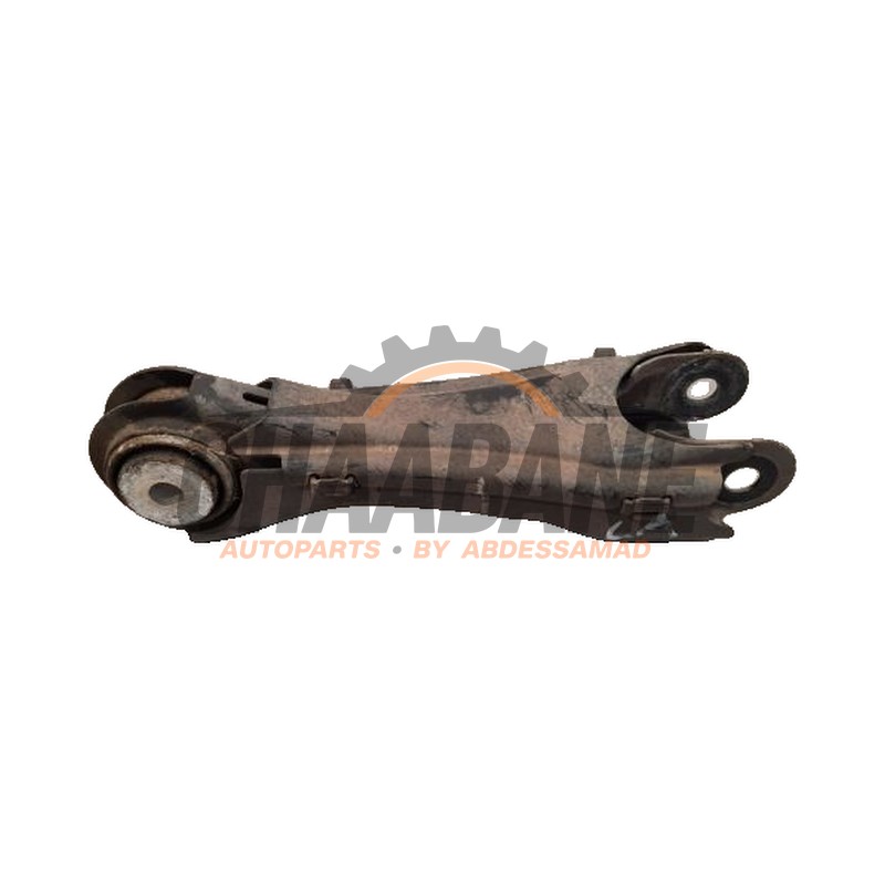 Bras de suspension arriere gauche A2473501800 Mercedes B (W247) 1.3 B-180 Turbo 16V