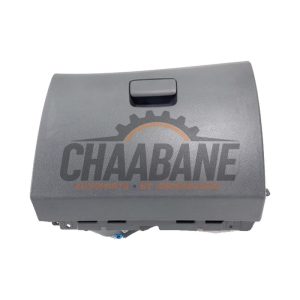 Boite a gants A17668086009 Mercedes GLA (156.9) 1.6 180 16V