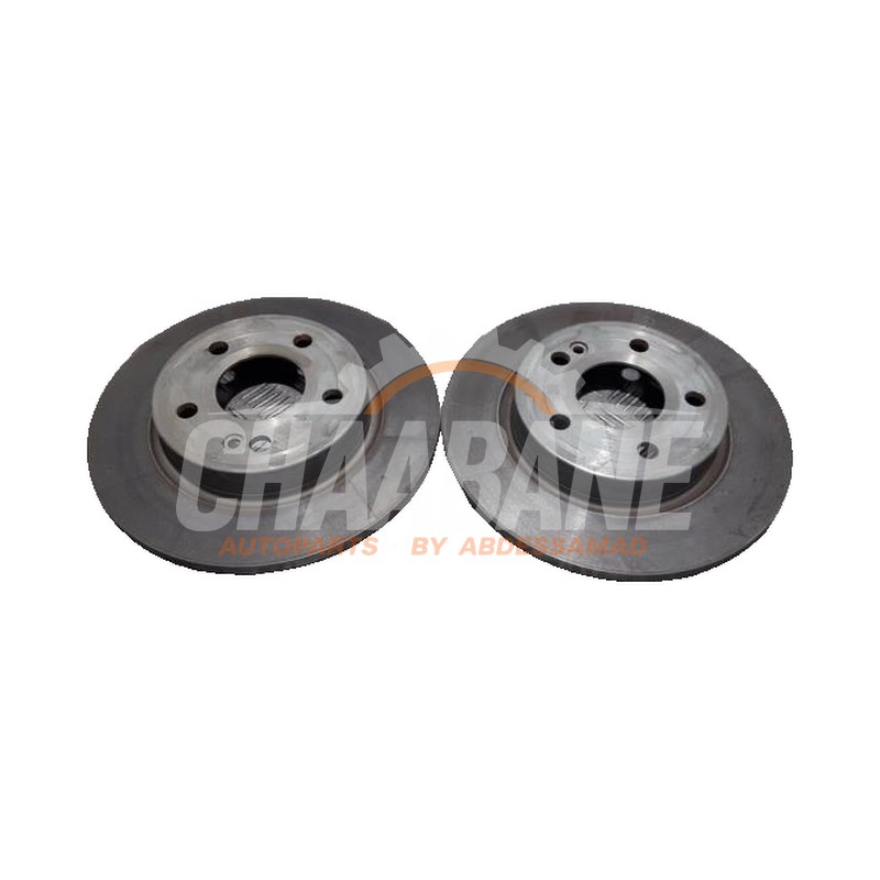 Disque + plaquette de frein arriere A2474230800 Mercedes A (177.0) 1.5 A-180d