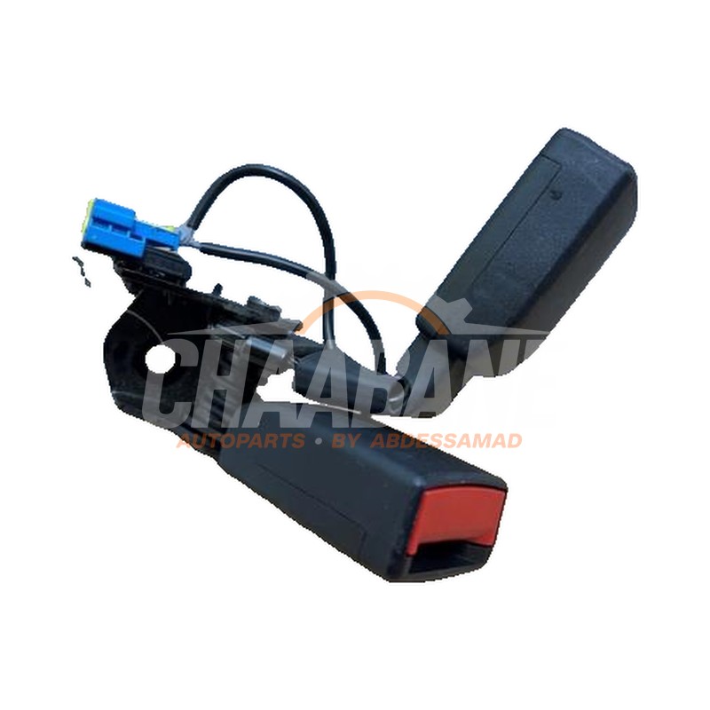 Tendeur de ceinture avant centre A1768600269 Mercedes GLA (156.9) 2.0 220 Turbo 16V