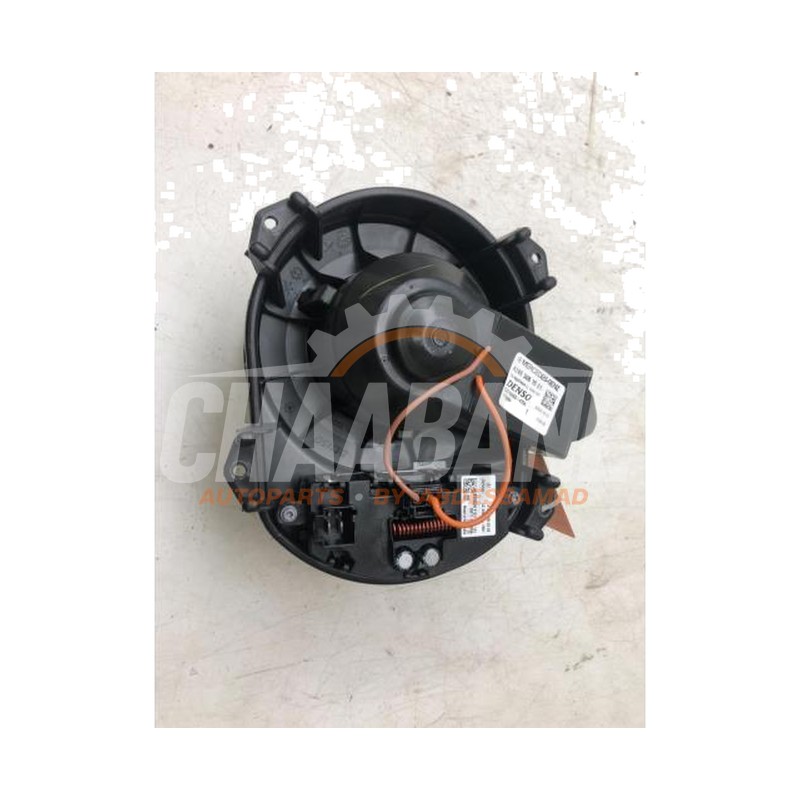 Moteur de ventilation chauffage 2469061601 Mercedes CLA Shooting Brake (117.9) 1.6 CLA-180 16V