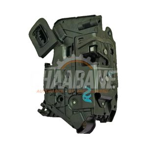 Serrure avant droite 5K1837016E Seat Leon (5FB) 1.6 TDI Ecomotive 16V 2012 / 2020