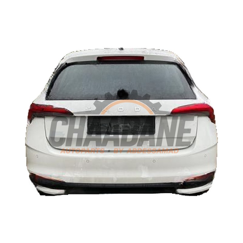 Hayon 657827023D Skoda Scala 1.0 TSI 115 2019
