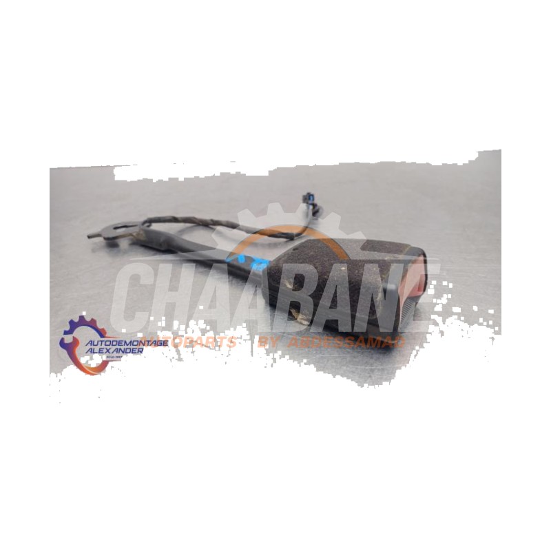 Insertion ceinture de securite avant droite 5G3857755C Skoda Octavia Combi (5EAC) 1.6 TDI Greenline 16V 2012 / 2020