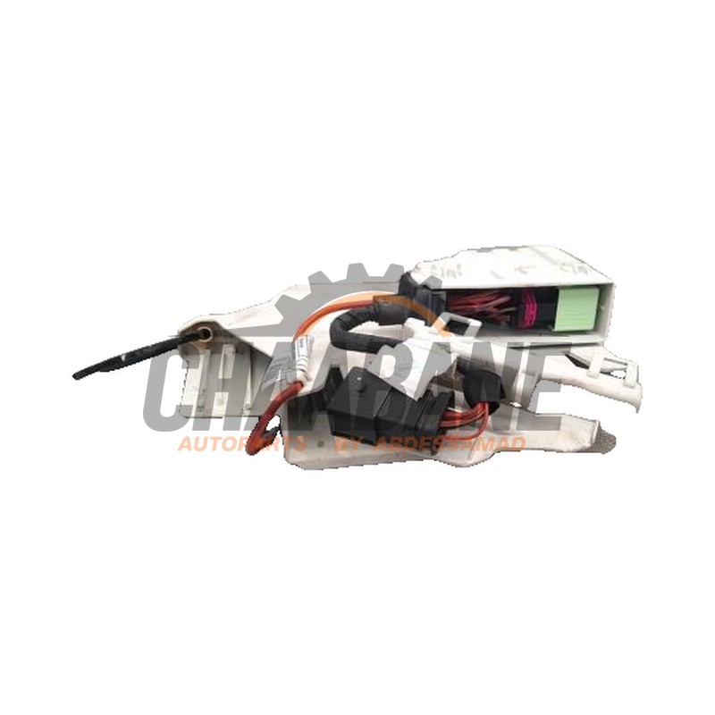 Boite a fusibles 12518571036 BMW 2 serie Active Tourer (F45) 218d 2.0 TwinPower Turbo 16V 2013 / 2021