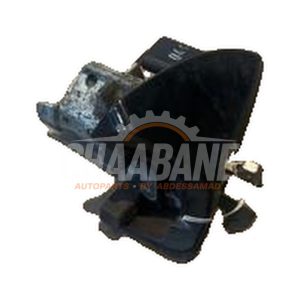 Serrure portiere cylindre gauche A2047600377 Mercedes A (W176) 1.6 A-180 16V