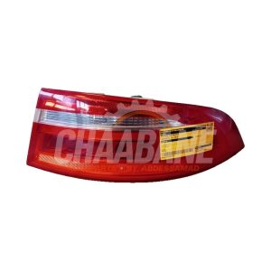 Feu arriere droit T4N7912 Jaguar XE 2.0d 180 16V