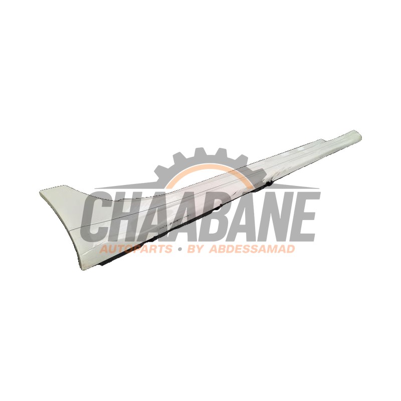 Marche-pied (list de couverture) droite 6700288420 Maserati Ghibli III 3.0 Diesel 2013