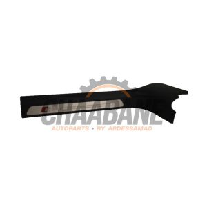 Protection montant A droit 4H1867272A6PS Audi S8 (D4) 4.0 V8 TFSI 32V 2012 / 2018