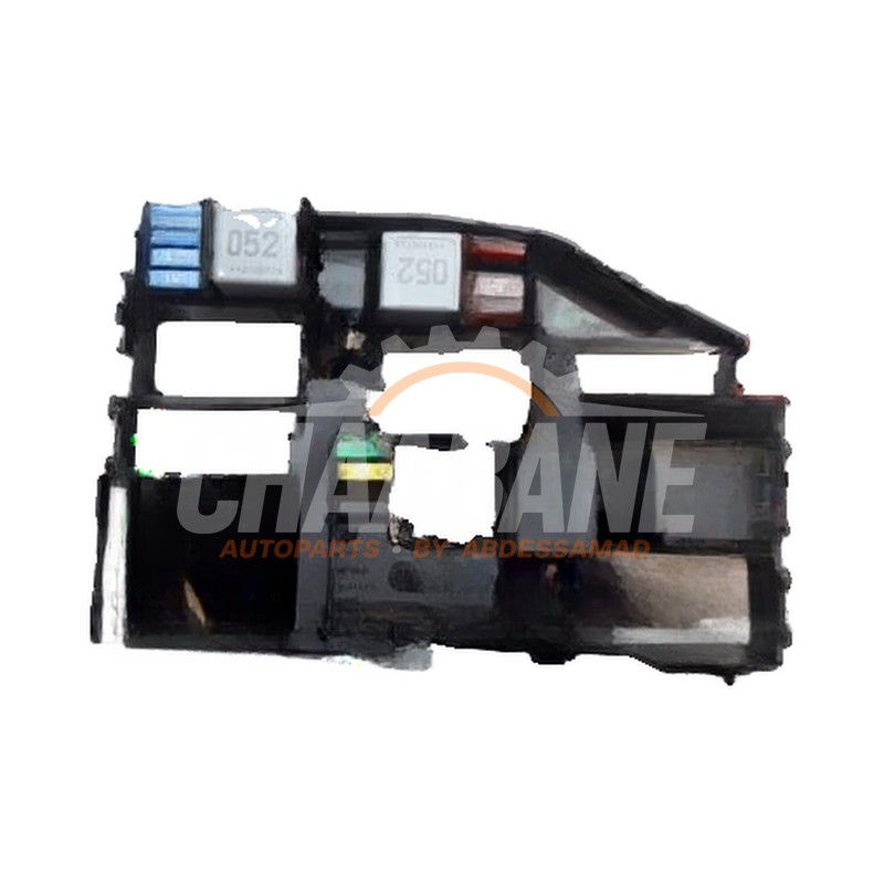 Porte fusible A1779069601 Mercedes GLA (H247) 1.3 180 Turbo 16V