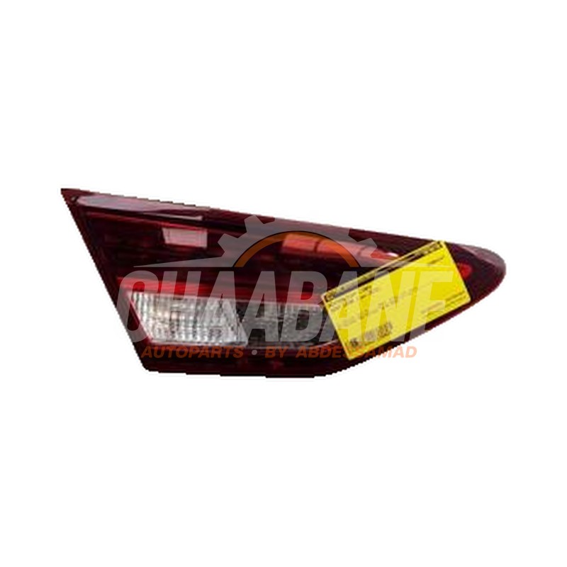 Feu arriere secondaire gauche 5F0945307H Seat Leon (5FB) 1.6 TDI Ecomotive 16V 2012 / 2020