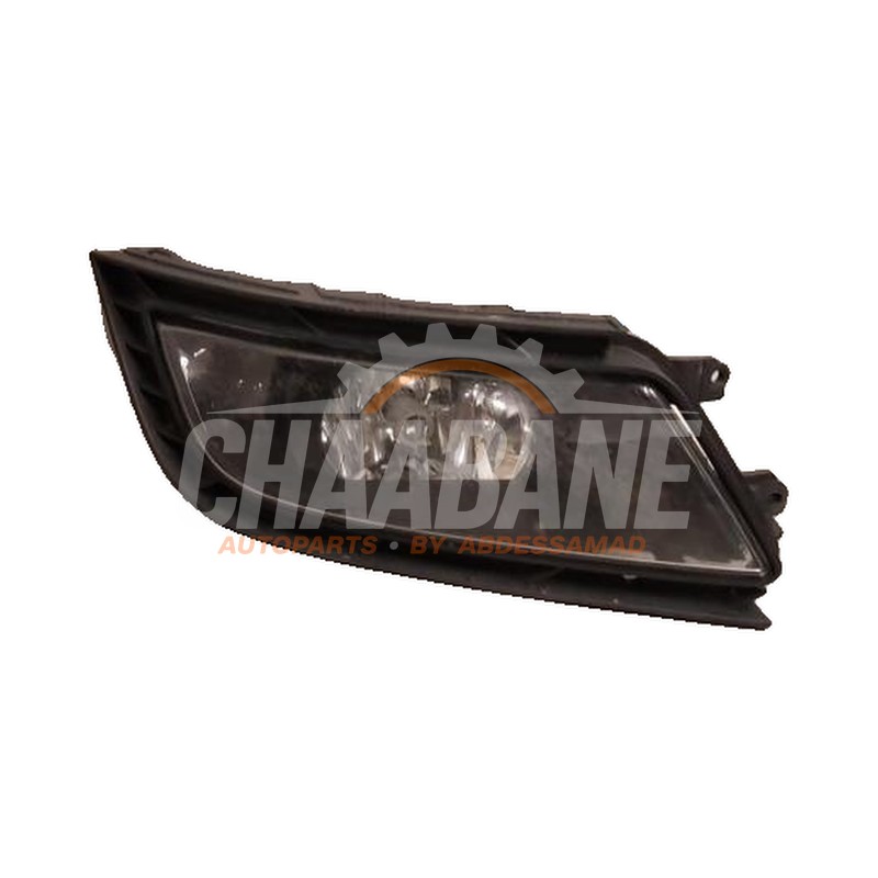 Feu antibrouillard avant gauche 3T0941699C Skoda Superb Combi (3V5) 2.0 TDI 2015 / 2024