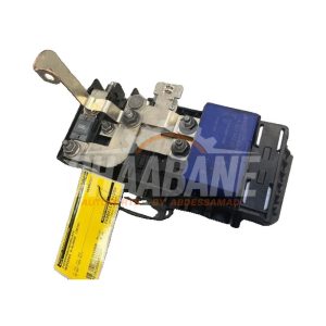 Porte fusible A2465400950 Mercedes A-Klasse AMG (W176) 2.0 A-45 AMG Turbo 16V 4-Matic