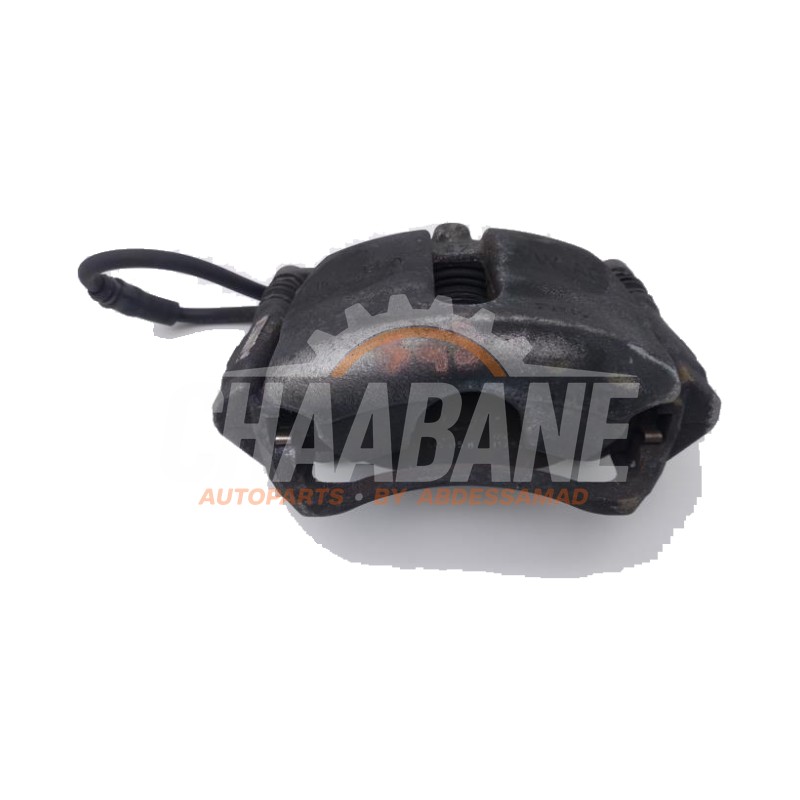 Etrier de frein avant droit 8V0615124 Volkswagen Golf Sportsvan (AUVS) 1.4 TSI 16V 2014 / 2021