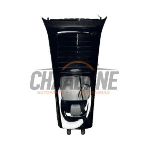 Console centrale A1679054700 Mercedes A (177.0) 1.3 A-200 Turbo 16V