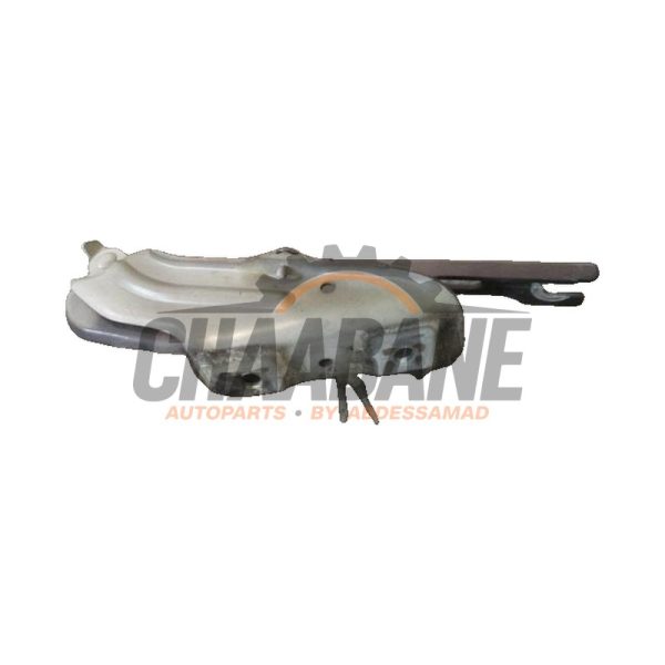 Charniere porte avant droite Skoda Fabia III (NJ3) 1.2 TSI 16V 2014 / 2021
