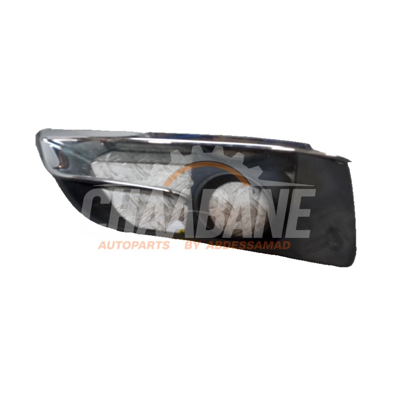 Pare-chocs grille 51117407701 BMW 2 serie Gran Tourer (F46) 218d 2.0 TwinPower Turbo 16V 2014
