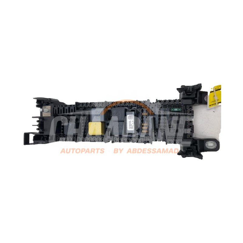 Porte fusible 4475460046 Mercedes EQV 300