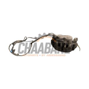 Etrier de frein avant gauche A9074212300 Mercedes Sprinter 5t (907.6) 519 CDI 3.0 V6 24V RWD