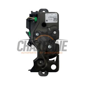 Serrure de coffre UK738328218 BMW 1 serie (F40) 118d 2.0 16V 2019