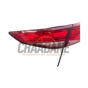 Feu arriere droit 575945308F Seat Ateca (5FPX) 1.5 TSI 16V 2016