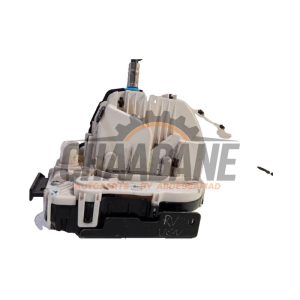 Serrure portiere mecanique 4portes avant droite 670032942 Maserati Ghibli 2013