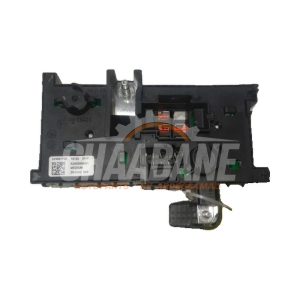 Boite a fusibles 2059068501 Mercedes C (C205) C-250d 2.2 16V BlueTEC