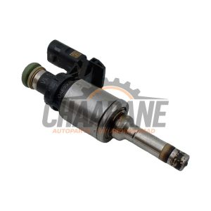 Injecteur (injection essence) 04E906036E Skoda Fabia III Combi (NJ5) 1.2 TSI 16V Greentech 2014 / 2022