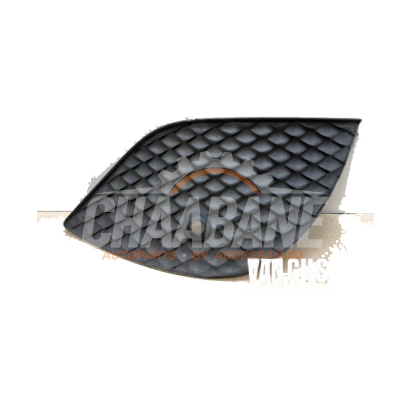Element pare-chocs avant droit A2058856001 Mercedes C (W205) C-300 2.0 EQ Boost Turbo 16V