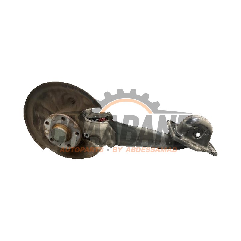 Fusee arriere droit 5QF505434C Audi Q3 (F3B) 2.0 35 TDI 16V 2018
