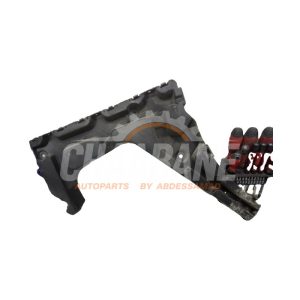 Support pare-chocs arriere droit 5F9807376B Seat Leon ST (5FF) 1.6 TDI Ecomotive 16V 2012 / 2020