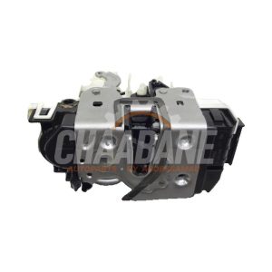 Serrure arriere droite A2047302835 Mercedes CLA (117.3) 1.8 CLA-200 CDI 16V